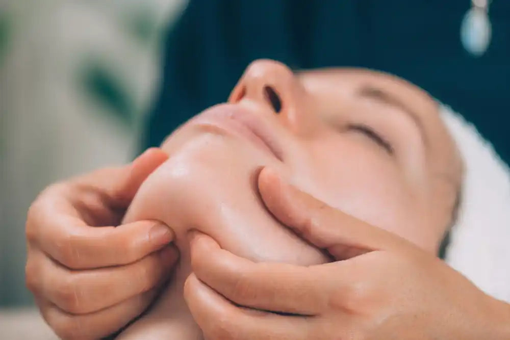 Lymphatic Drainage Facial Massage: The Key to Detoxified, Youthful, and Radiant Skin