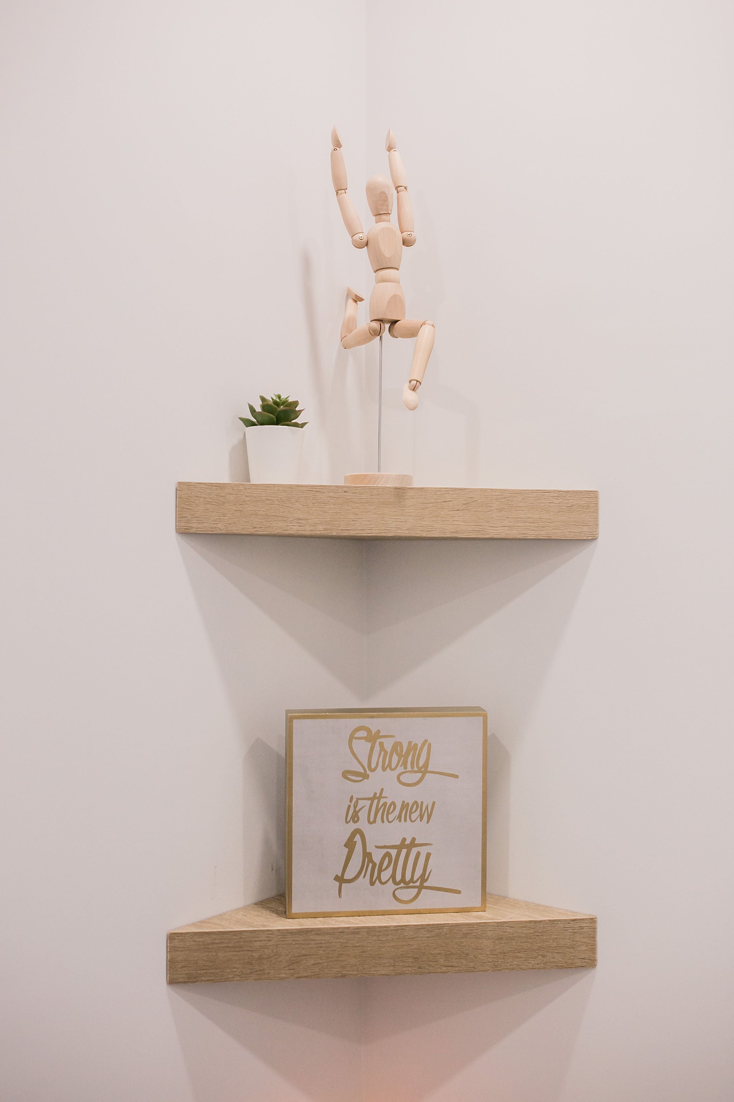 Best Chiropractor in Vaughan, Dr. Lavleen from NatCan Integrative Medical & Wellness Centre, who also works with pregnant patients